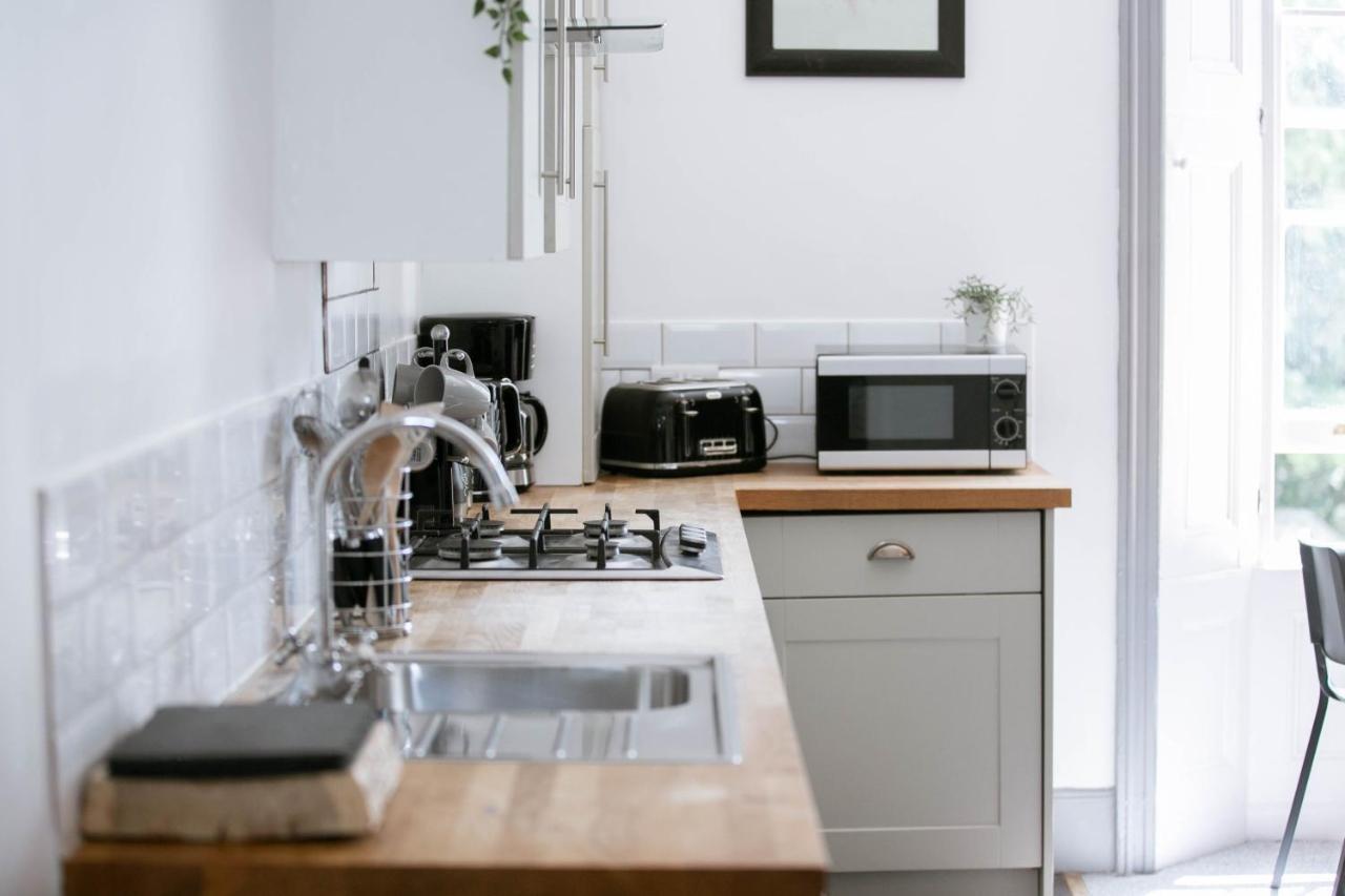 Spacious, Quiet&Central Apartment With Parking Exeter Exterior foto